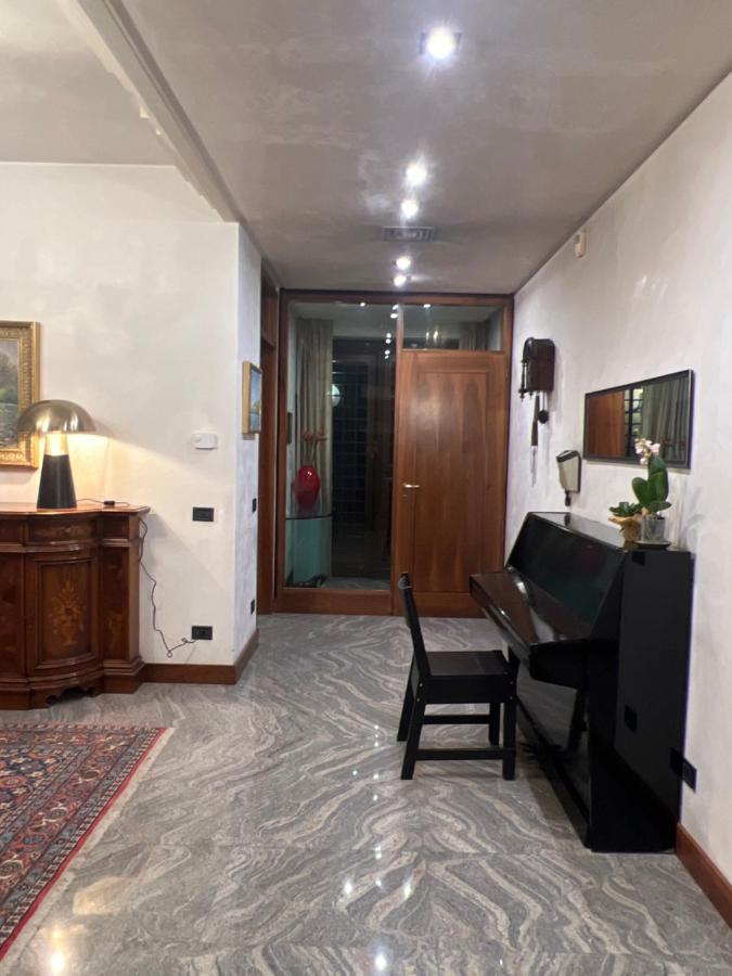 Bed and Breakfast Residenza Borgo San Rocco SantʼAmbrogio di Valpolicella Exterior foto