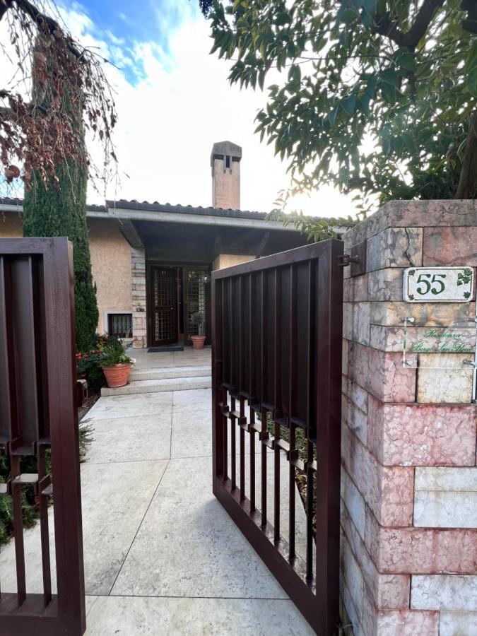 Bed and Breakfast Residenza Borgo San Rocco SantʼAmbrogio di Valpolicella Exterior foto