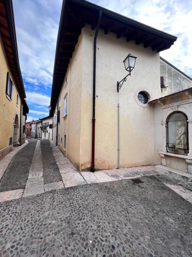 Bed and Breakfast Residenza Borgo San Rocco SantʼAmbrogio di Valpolicella Exterior foto