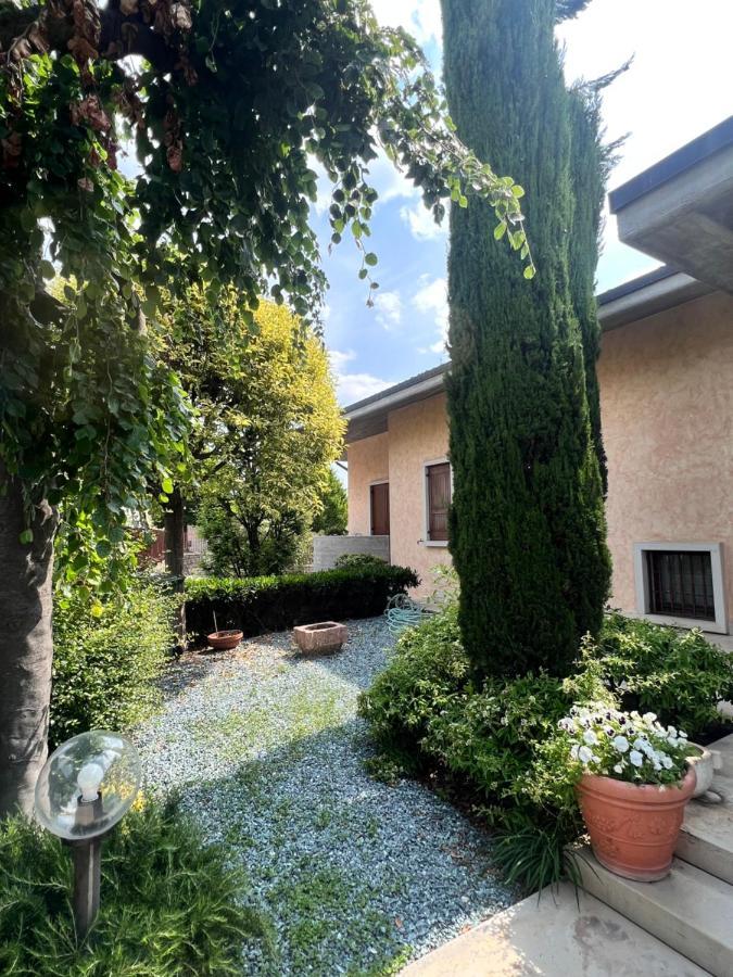 Bed and Breakfast Residenza Borgo San Rocco SantʼAmbrogio di Valpolicella Exterior foto